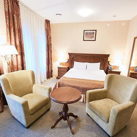Victoria Hotel Na Zamkovoy Мінськ Екстер'єр фото