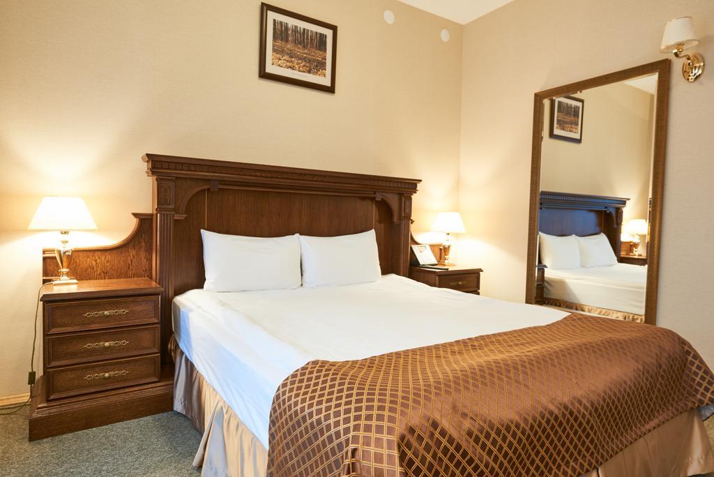 Victoria Hotel Na Zamkovoy Мінськ Екстер'єр фото