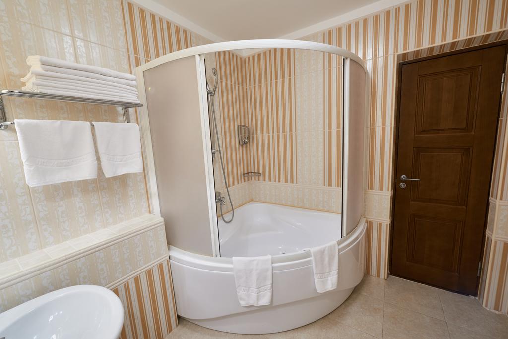 Victoria Hotel Na Zamkovoy Мінськ Екстер'єр фото