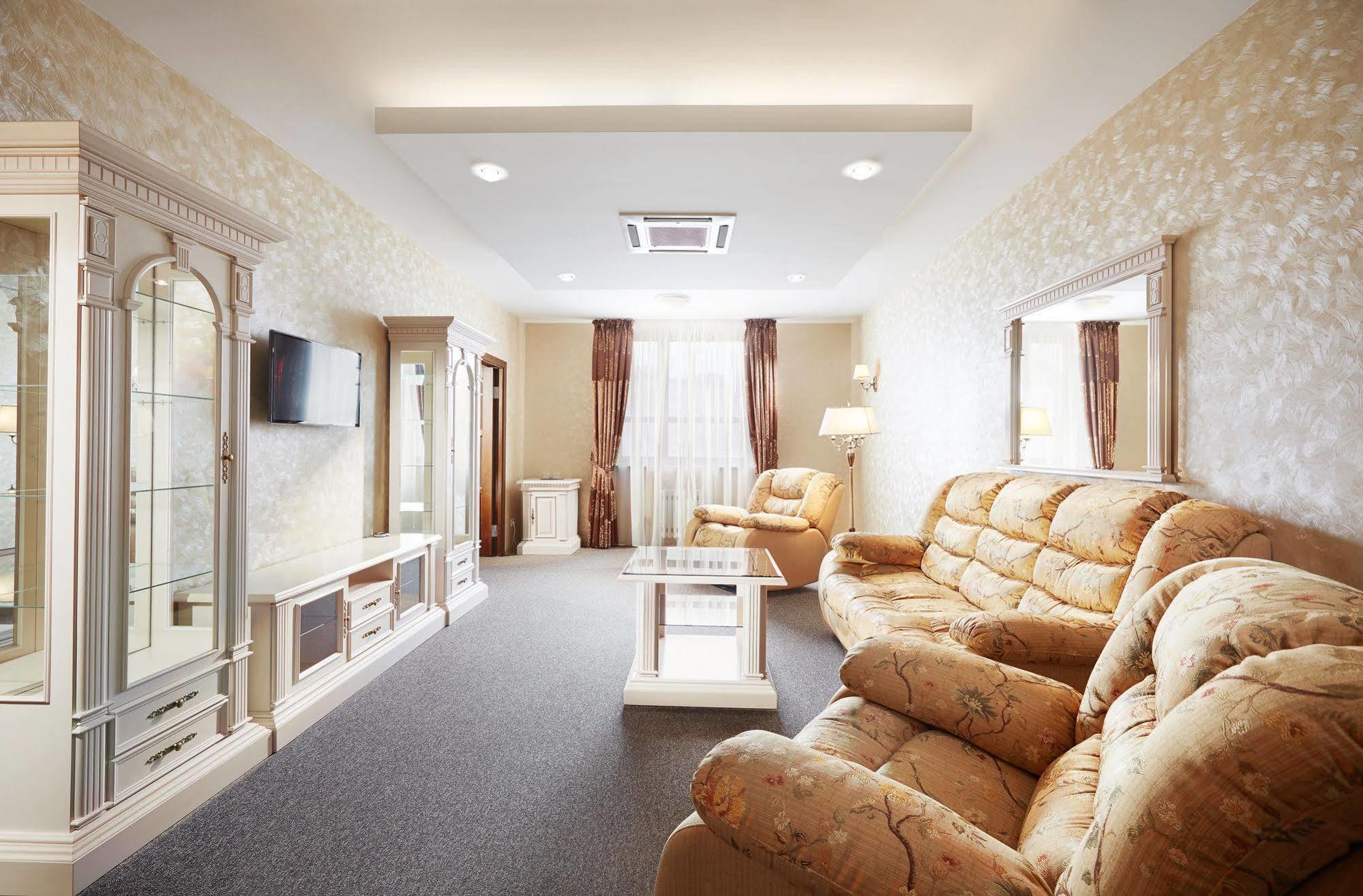 Victoria Hotel Na Zamkovoy Мінськ Екстер'єр фото